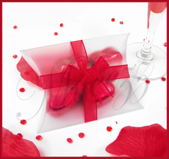 10 Frosted Favour Boxes Luxury Pillow Wedding Party Gifts Boxes - Image 1