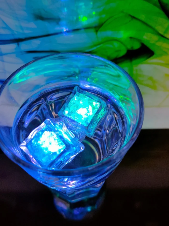 12 Led Ice Cubes Light Up Drinking Bar Party Decoration Flashing Light - Image 11