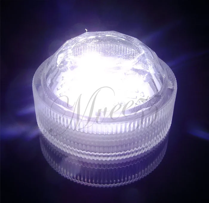 SUBMERSIBLE 3 WHITE LED LIGHT WATER PROOF TEA LIGHT BRIGHT - Image 1
